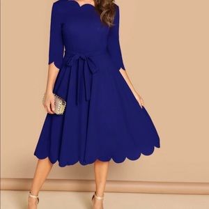 Scalloped neckline blue dress